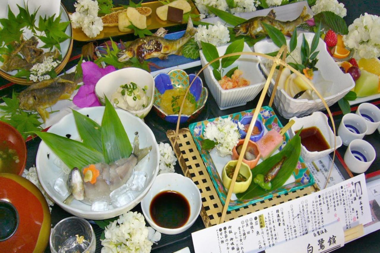 Tabist Shirasagi-Onsen Shirasagikan Hotel โทโยตะ ภายนอก รูปภาพ